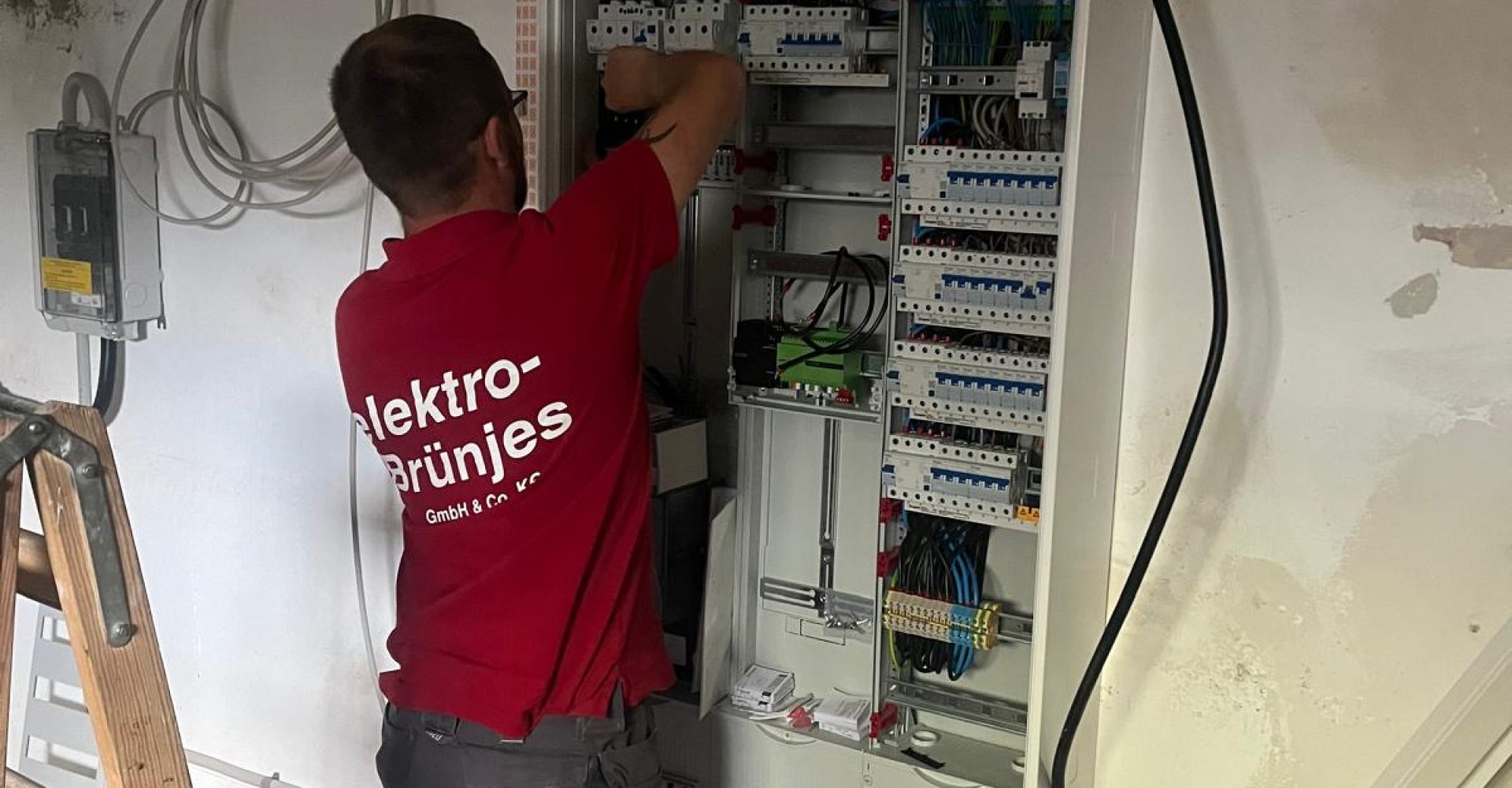 a0f1bf76-8b74-4386-b2db-21eb37b930b6